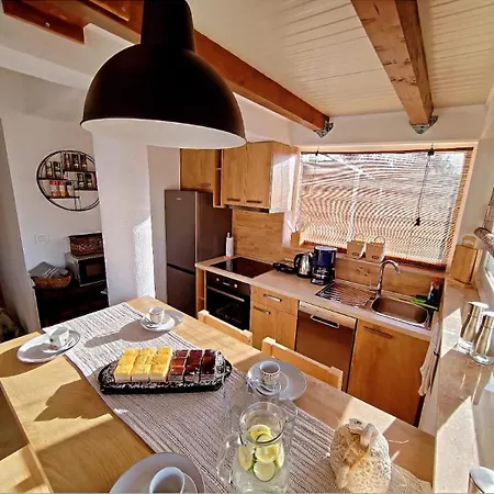 Family Iskra 別荘 Bulic